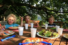 Enfant Table d'hote Lacanal Nages