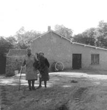 De aangebouwde kamers Lacanal vroeger voorkant