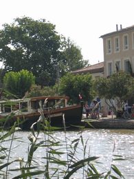 boat trip on the Canal du Midi homps