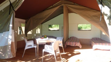 safari tent rental france